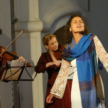 Iva Bittova & Skampa Quartet